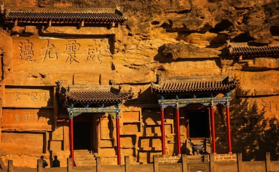 红石峡.png